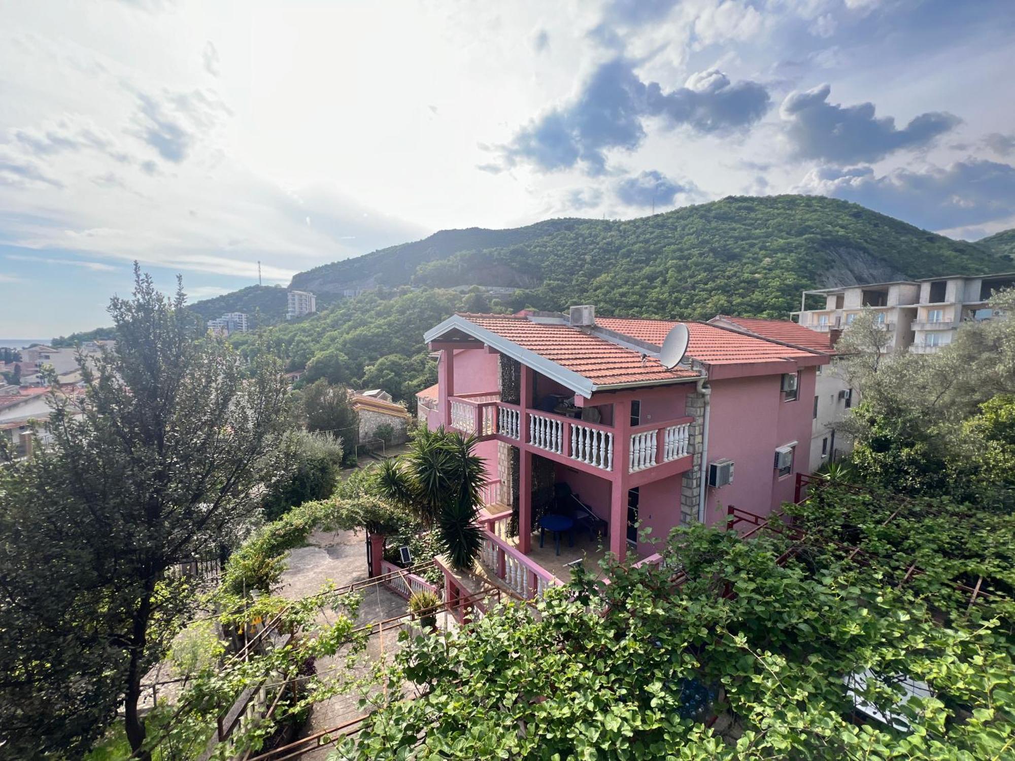 Linna Bed & Breakfast Budva